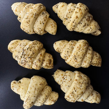Mini Zaatar croissants (20 Pc )